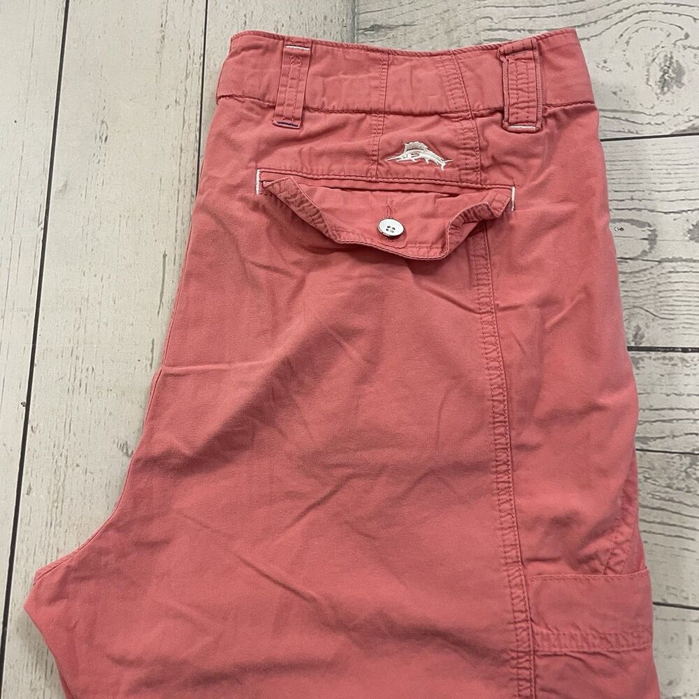 Tommy Bahama Relax Men's W33 Pink 100% Cotton Flat Front 10" Cargo Shorts